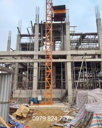 lắp đặt vận thăng nâng hàng