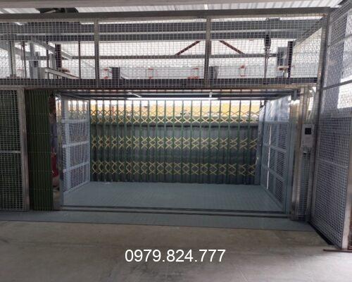 thang nâng hàng chất lượng